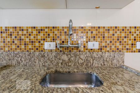 Apartamento à venda com 76m², 3 quartos e 1 vaga Apartamento à venda com 76m², 3 quartos e 1 vagaPia da Cozinha