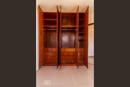 Quarto 1 - Armários  de apartamento à venda com 3 quartos, 76m² em Tatuapé, São Paulo