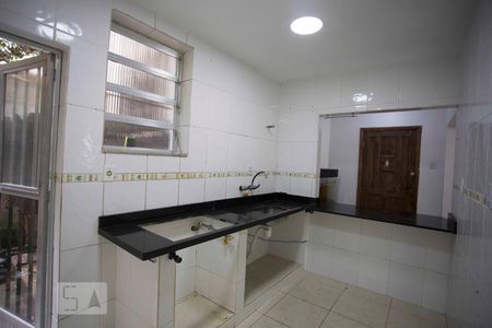 Apartamento à venda com 85m², 3 quartos e sem vagacozinha
