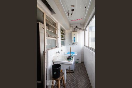 Apartamento à venda com 120m², 3 quartos e 1 vagaÁrea de Serviço