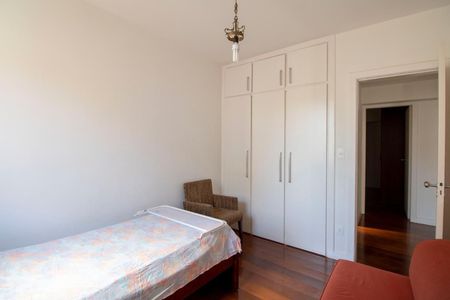 Quarto 01 de apartamento para alugar com 4 quartos, 165m² em Sion, Belo Horizonte