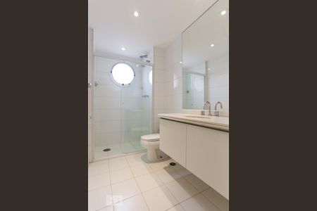 Apartamento à venda com 89m², 2 quartos e 2 vagas Apartamento à venda com 89m², 2 quartos e 2 vagasBanheiro Suíte