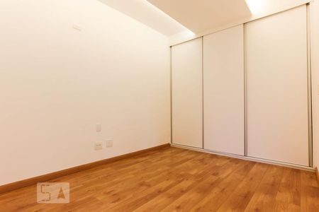 Apartamento à venda com 89m², 2 quartos e 2 vagas Apartamento à venda com 89m², 2 quartos e 2 vagasSuíte