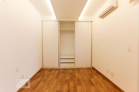 Apartamento à venda com 89m², 2 quartos e 2 vagas Apartamento à venda com 89m², 2 quartos e 2 vagasSuíte