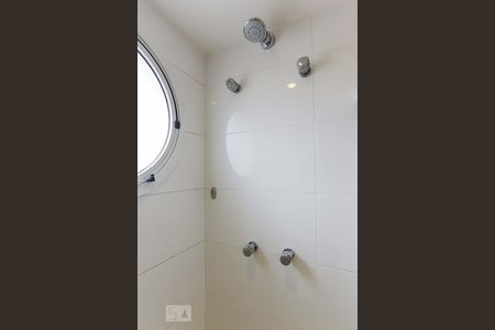 Apartamento à venda com 89m², 2 quartos e 2 vagas Apartamento à venda com 89m², 2 quartos e 2 vagasBanheiro Suíte