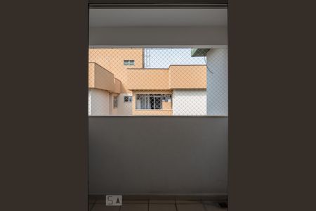 Apartamento à venda com 55m², 2 quartos e 2 vagas Apartamento à venda com 55m², 2 quartos e 2 vagasSacada