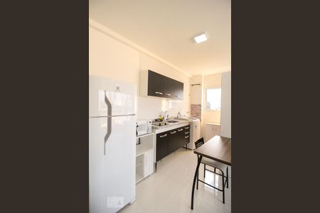 Cozinha e Área de Serviço de apartamento para alugar com 1 quarto, 31m² em Santana, São Paulo