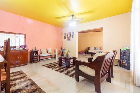 Sala  de casa para alugar com 4 quartos, 277m² em Jardim Peri, São Paulo