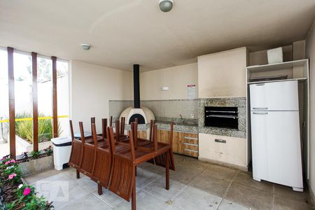Apartamento à venda com 45m², 2 quartos e 1 vagaÁrea comum - Churrasqueira