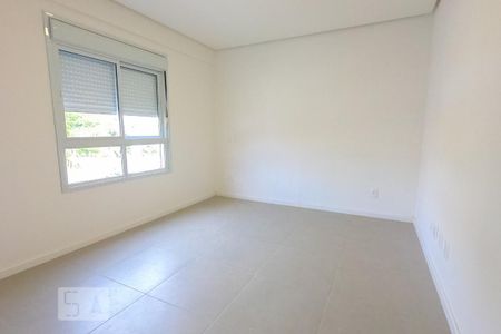 Suíte 1 de apartamento para alugar com 2 quartos, 76m² em Cachoeira do Bom Jesus, Florianópolis