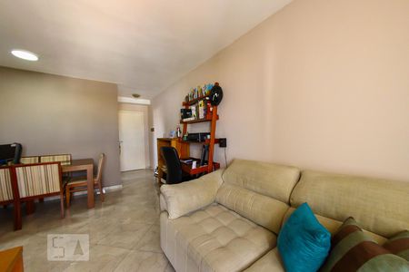 Sala de apartamento à venda com 2 quartos, 64m² em Vila Rosália, Guarulhos