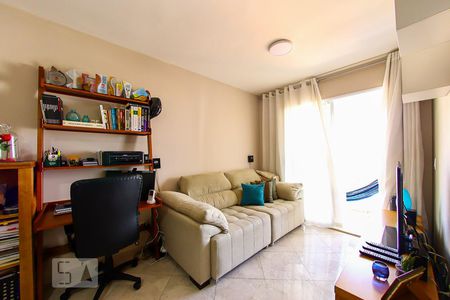 Sala de apartamento à venda com 2 quartos, 64m² em Vila Rosália, Guarulhos