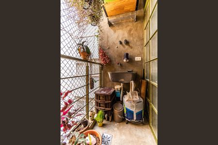 Apartamento à venda com 55m², 2 quartos e sem vagaVaranda e Área de Serviço