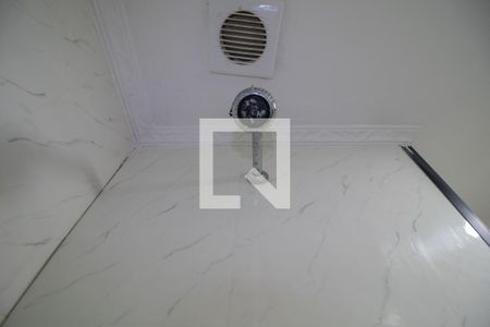 Apartamento à venda com 215m², 2 quartos e 1 vagaBanheiro 