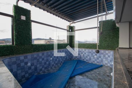 Apartamento à venda com 215m², 2 quartos e 1 vagaPiscina