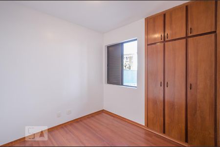 Apartamento para alugar com 100m², 3 quartos e 2 vagasQuarto 2