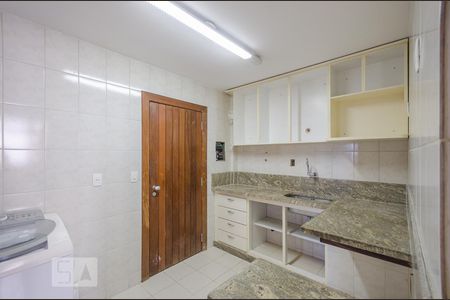 Apartamento para alugar com 100m², 3 quartos e 2 vagasCozinha