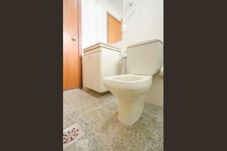 Apartamento para alugar com 100m², 3 quartos e 2 vagasBanheiro da Suíte