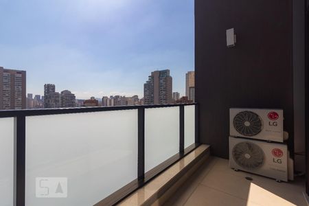 Varanda de apartamento à venda com 1 quarto, 67m² em Campo Belo, São Paulo