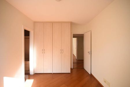 Apartamento para alugar com 209m², 3 quartos e 3 vagas Apartamento para alugar com 209m², 3 quartos e 3 vagasSuíte 1