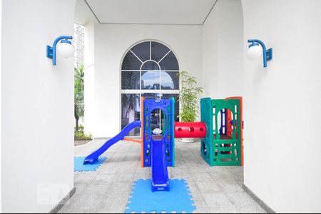 Apartamento para alugar com 209m², 3 quartos e 3 vagasPlayground