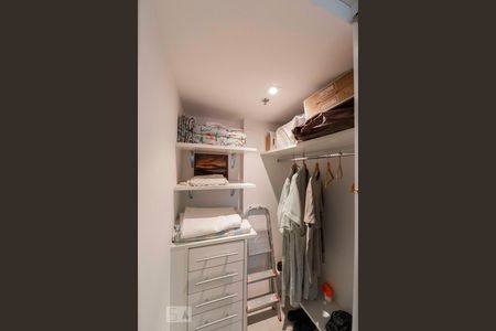 Apartamento à venda com 54m², 1 quarto e 1 vagaCloset