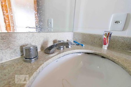 Pia do Banheiro de apartamento para alugar com 1 quarto, 34m² em Sul (águas Claras), Brasília