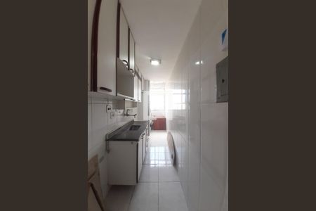 Apartamento à venda com 60m², 2 quartos e 1 vagaCozinha