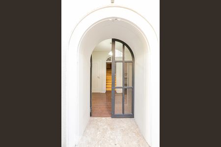 Porta de entrada de Casa com 4 quartos, 300m² Jardim Paulista
