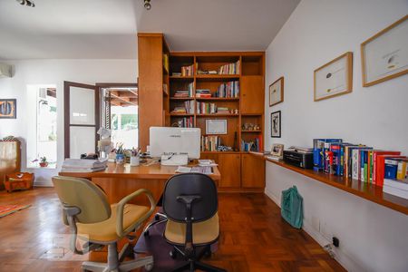 Casa à venda com 700m², 4 quartos e 3 vagasQuarto 3