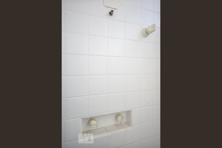 Casa à venda com 700m², 4 quartos e 3 vagasBanheiro da Suite 2