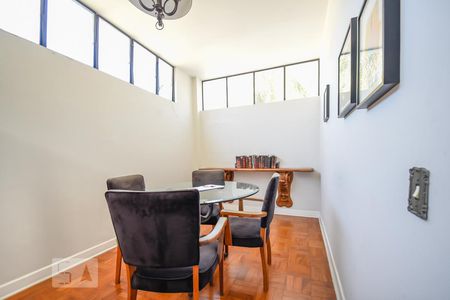 Casa à venda com 700m², 4 quartos e 3 vagasSuite 2