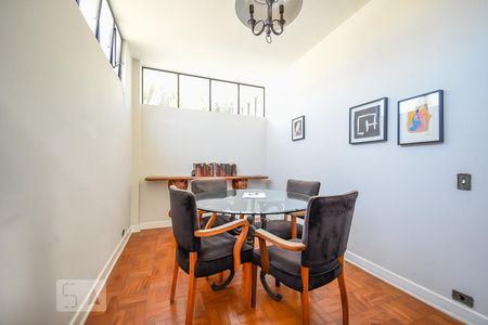 Casa à venda com 700m², 4 quartos e 3 vagasSuite 2