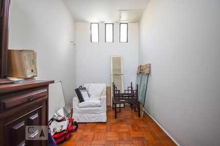 Casa à venda com 700m², 4 quartos e 3 vagasCopa do 2 piso