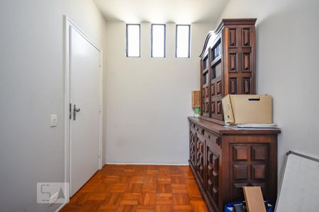 Casa à venda com 700m², 4 quartos e 3 vagasCopa do 2 piso