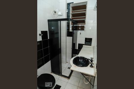 Banheiro de apartamento à venda com 2 quartos, 63m² em Lins de Vasconcelos, Rio de Janeiro