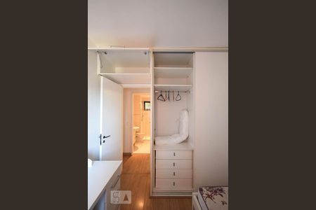 Armário do Quarto 1 de apartamento à venda com 3 quartos, 75m² em Jardim Caboré, São Paulo