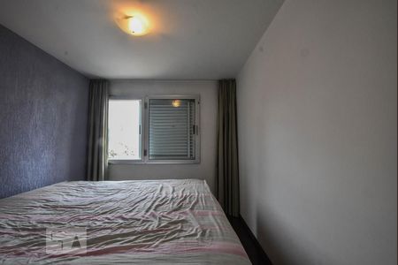 Suíte  de apartamento à venda com 3 quartos, 90m² em Vila Cordeiro, São Paulo