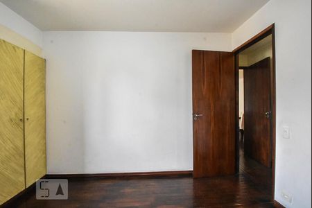 Apartamento à venda com 90m², 3 quartos e 1 vagaQuarto 02