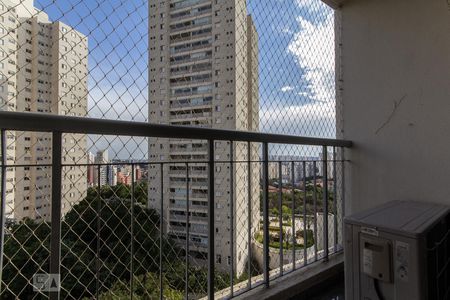 Apartamento para alugar com 80m², 1 quarto e 2 vagas Apartamento para alugar com 80m², 1 quarto e 2 vagasVaranda
