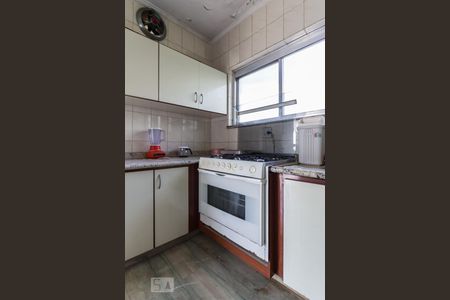 Casa para alugar com 500m², 3 quartos e 2 vagasCozinha