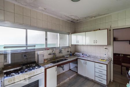 Casa para alugar com 500m², 3 quartos e 2 vagasCozinha