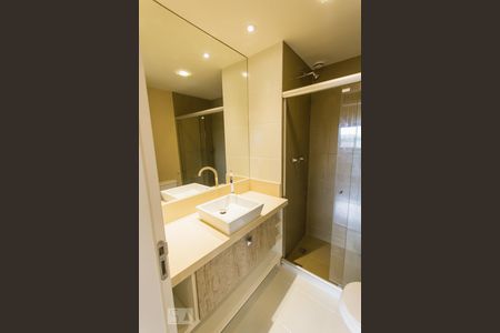 Banheiro Social de apartamento para alugar com 4 quartos, 98m² em Curicica, Rio de Janeiro