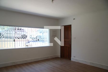Sala de casa para alugar com 2 quartos, 200m² em Vila Rosália, Guarulhos