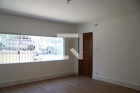 Sala de casa para alugar com 2 quartos, 200m² em Vila Rosália, Guarulhos