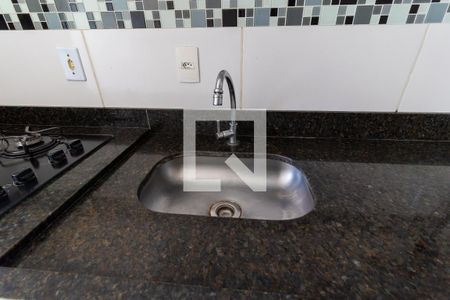 Apartamento à venda com 52m², 2 quartos e 1 vaga Apartamento à venda com 52m², 2 quartos e 1 vagaCozinha - Torneira