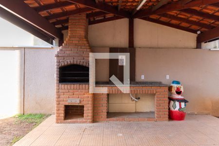 Apartamento à venda com 52m², 2 quartos e 1 vaga Apartamento à venda com 52m², 2 quartos e 1 vagaÁrea comum - Churrasqueira