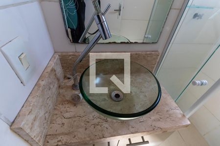 Apartamento à venda com 52m², 2 quartos e 1 vaga Apartamento à venda com 52m², 2 quartos e 1 vagaBanheiro - torneira