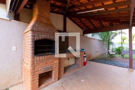 Apartamento à venda com 52m², 2 quartos e 1 vaga Apartamento à venda com 52m², 2 quartos e 1 vagaÁrea comum - Churrasqueira