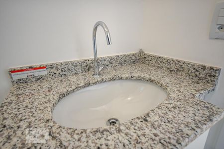 Apartamento à venda com 70m², 3 quartos e 2 vagasBanheiro